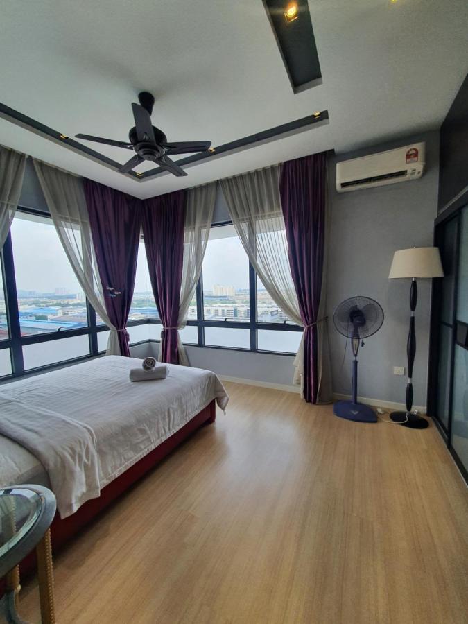 Usj One By Widebed Apartment