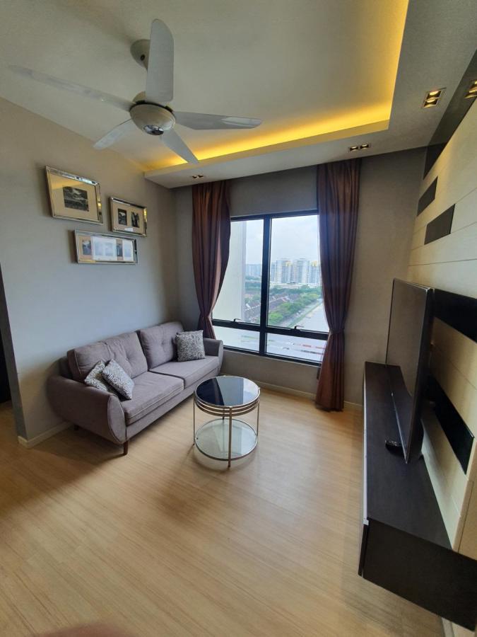 Apartment Usj One By Widebed Subang Jaya
