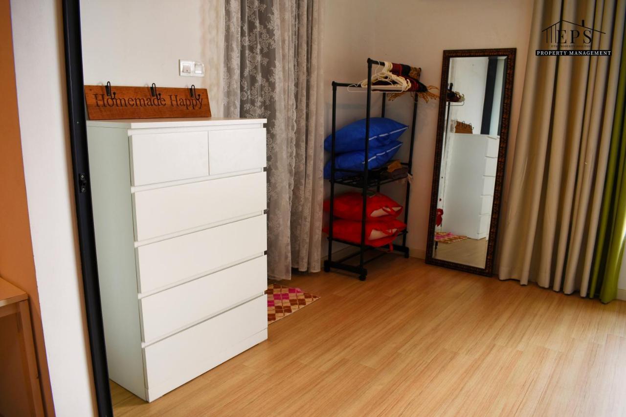 Apartment Usj One By Widebed