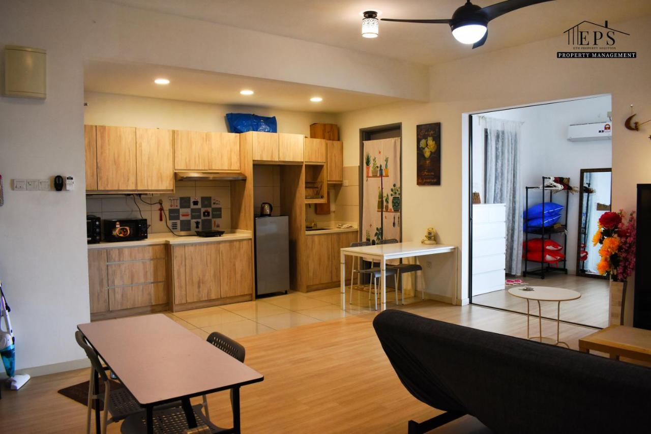 Apartment Usj One By Widebed