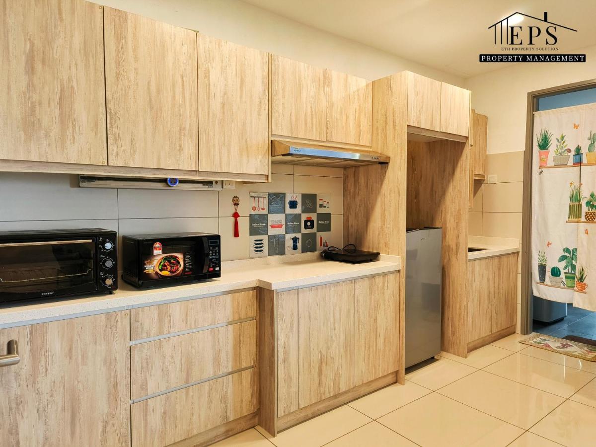 Usj One By Widebed Apartment Subang Jaya