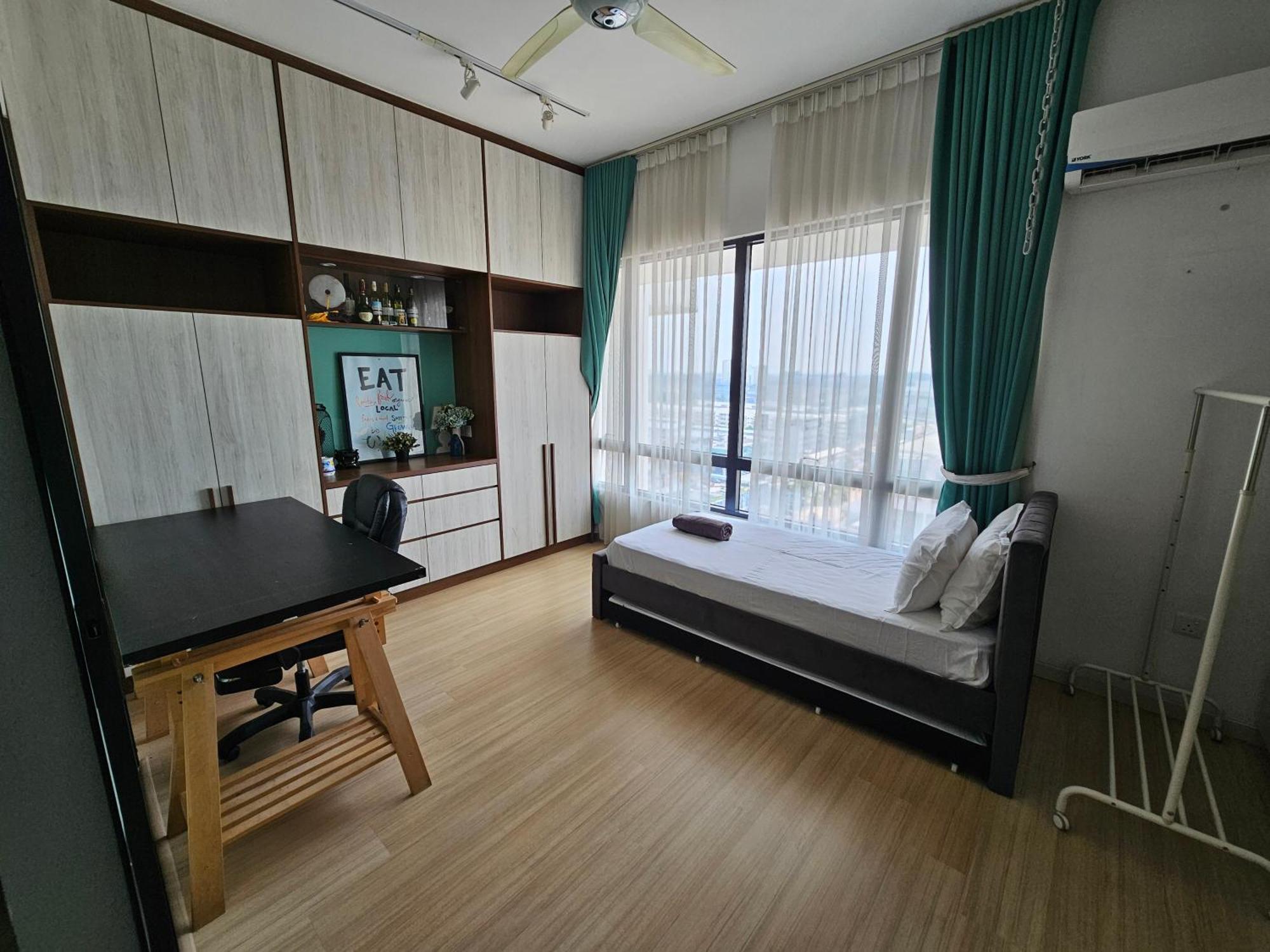 Usj One By Widebed * Subang Jaya